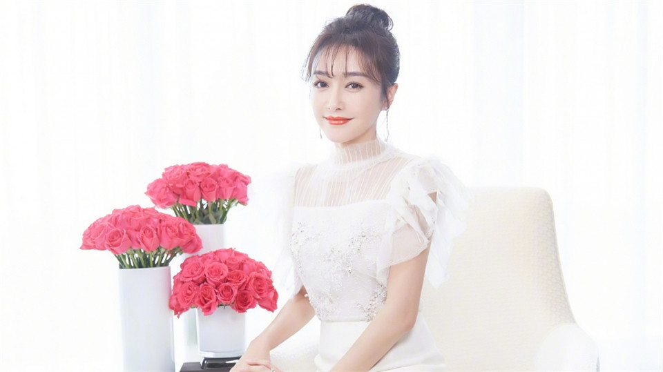 成熟气质影视演员明星美女秦岚时尚艺术写真