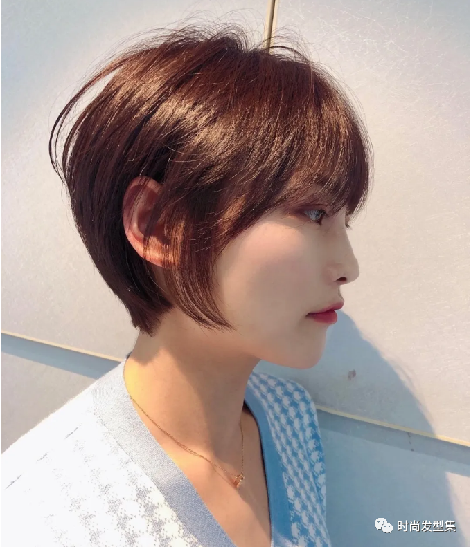 4月