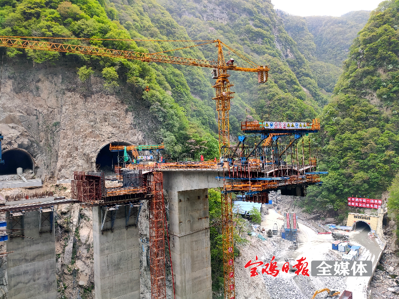 "世界第一隧"秦岭天台山隧道进口段全面贯通,宝鸡到汉中仅需2小时!