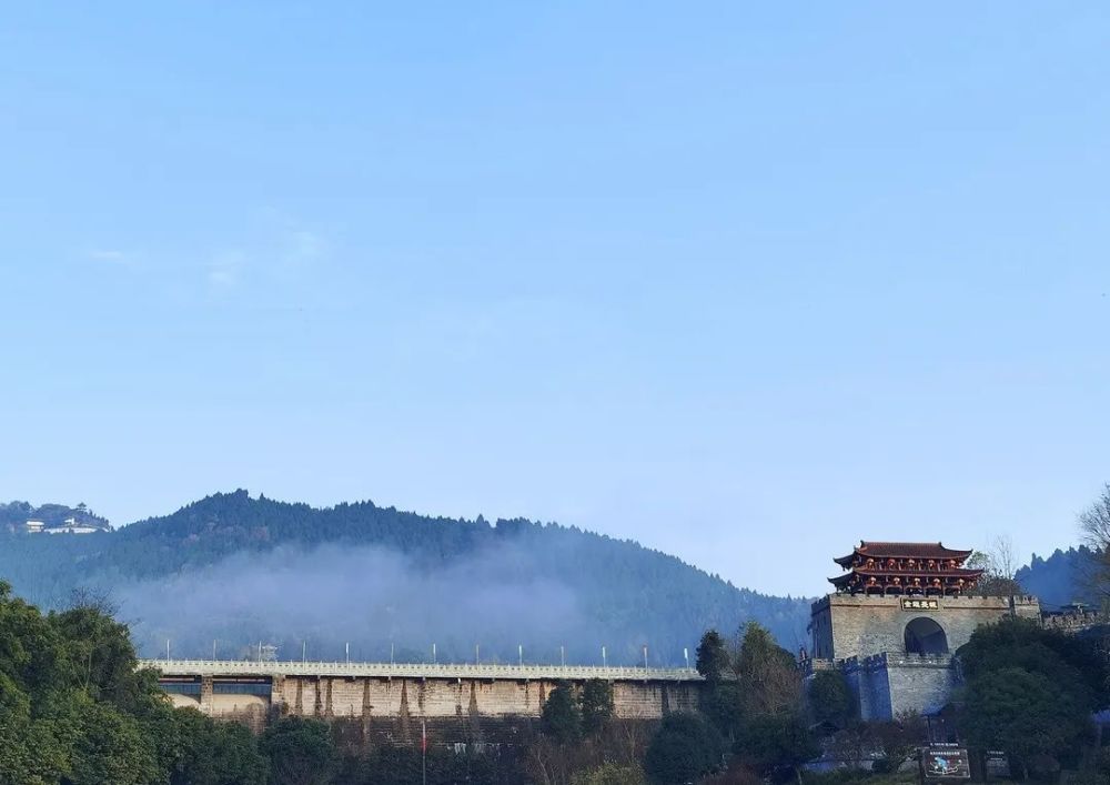 金龙长城,成都,龙泉驿区,金龙寺,金龙湖,大数据研究院
