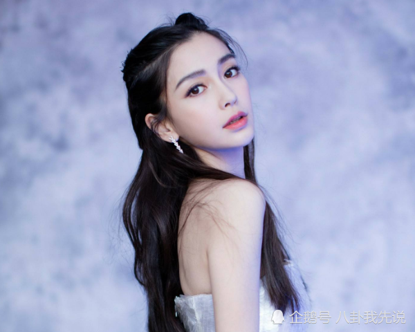 6张杨颖的照片中混入1张"假杨颖",三秒能认出的都是真爱粉!