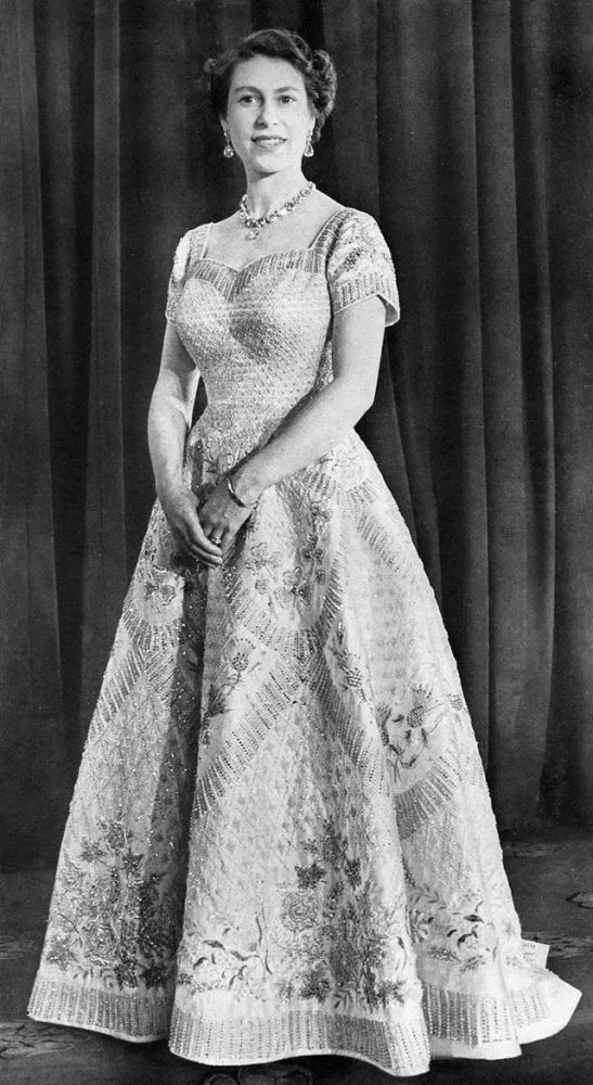 94岁英国女王伊丽莎白二世 20个最时尚的时刻