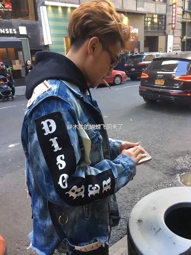 黄子韬路遇粉丝高冷拒绝合影,网友看完哭笑不