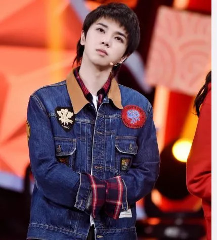 火星少年华晨宇:六年前的