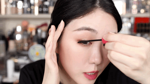 你们都有啥化妆小技巧?