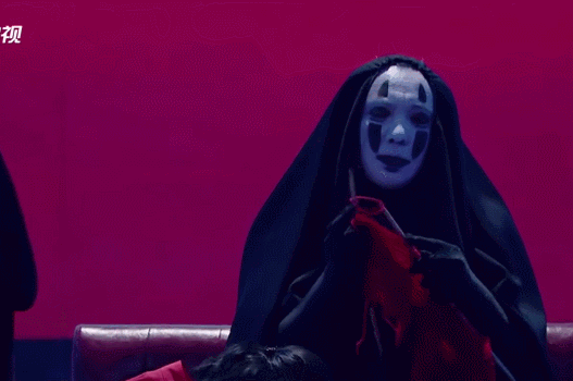 滑稽的动作确实能挑动你的笑神经.