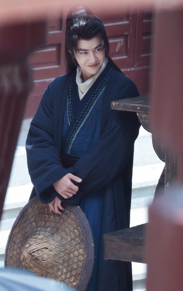 恭喜王一博赵丽颖有翡杀青:同时也很期待,谢允周翡的江湖风云!