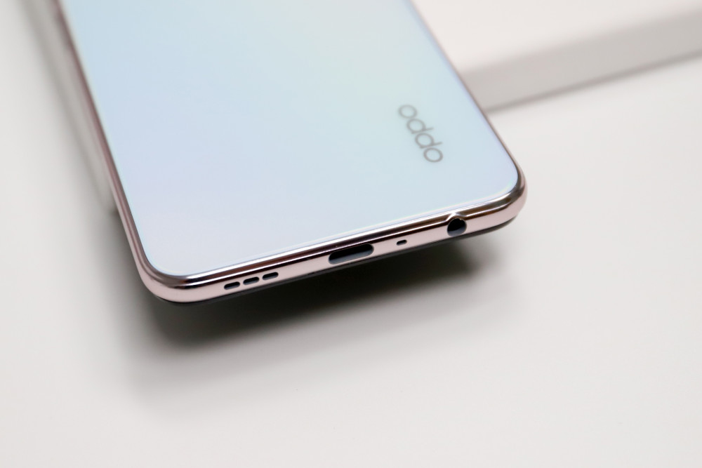 oppo a92s图赏:2.5d弧度机身,纵深空间的别致之美