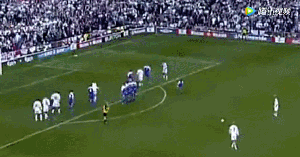 今天为您带来的是2002年世界杯预选赛英格兰与希腊一战,大卫-贝克汉姆