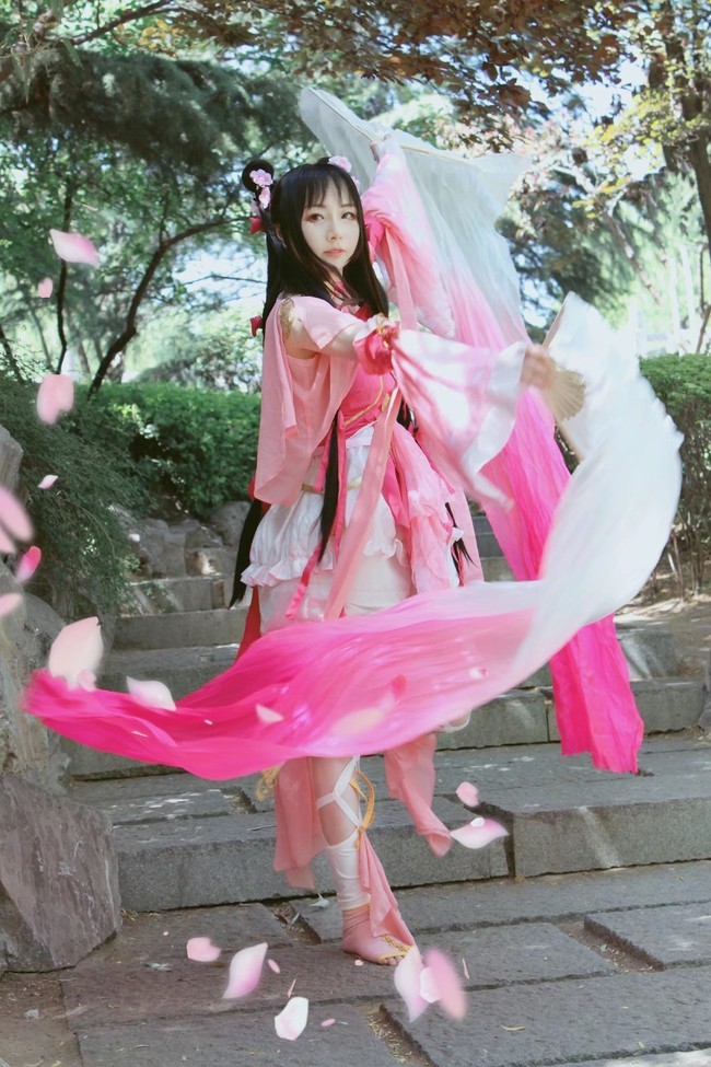 剑网三儒风秀萝cosplay正片赏析