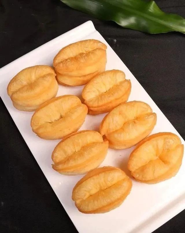 迷你胖油条做法,大厨分享,可不简单哦!