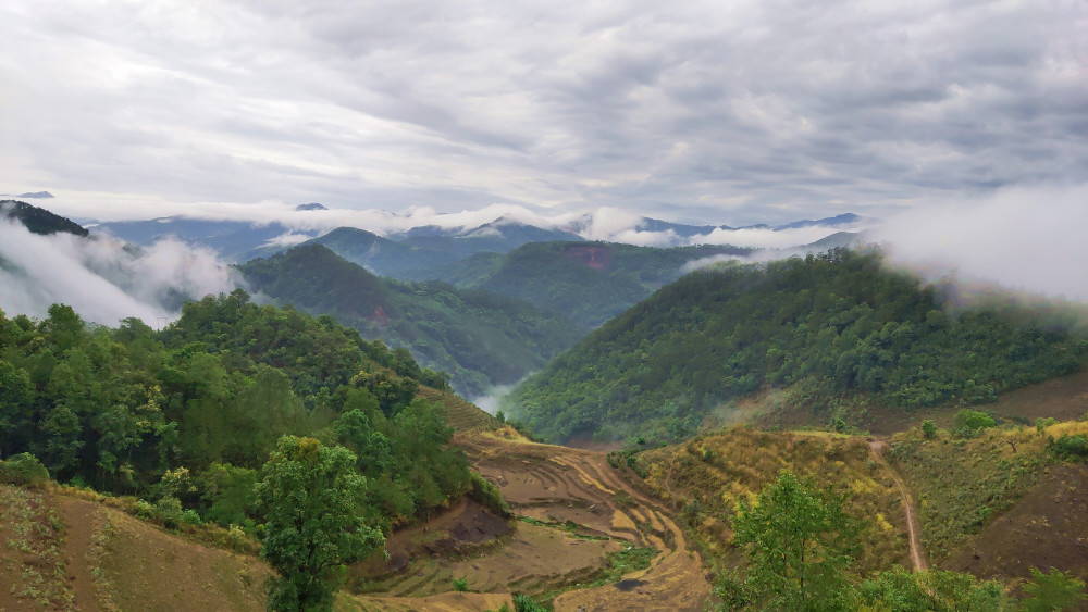 云南普洱无量山山脉美景