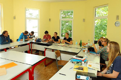 德国中学如此注重学生的思维能力呀?是滴!