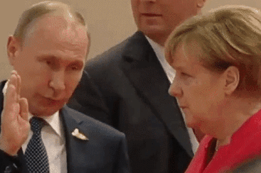 37年前普京结婚照罕见曝光!老婆复古婚纱美艳,终究还是一拍两散