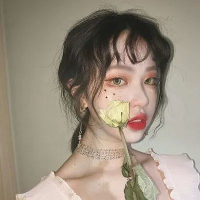 ins风优质可爱小姐姐