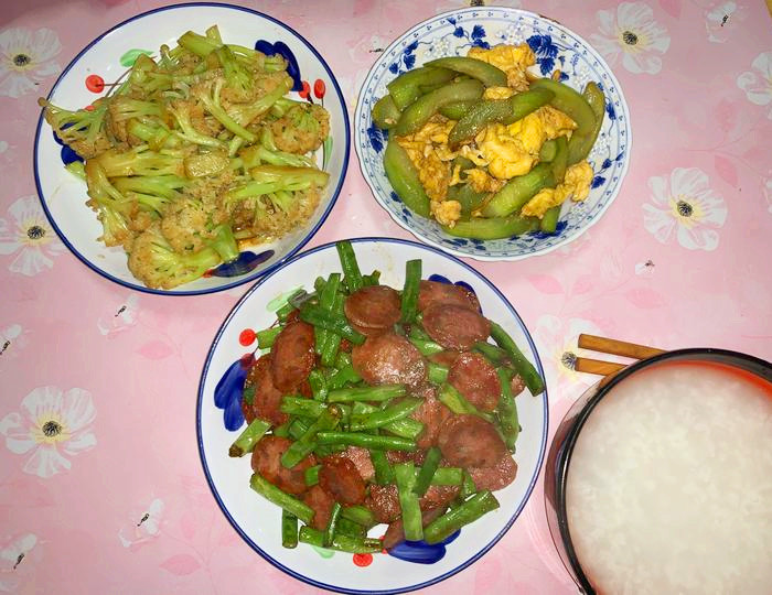 晚餐,家常菜,蚕豆,土豆,花菜