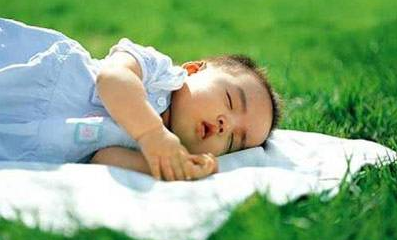 宝宝要不要穿内衣,看看这里