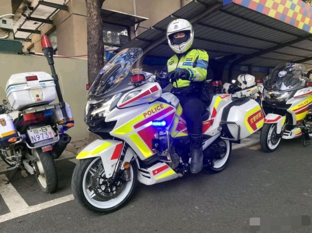 摩托车,机车,春风,重机车,国产车