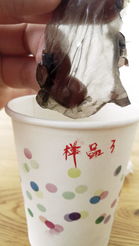 网传撕不烂的紫菜是塑料 专家:假的成本比真的