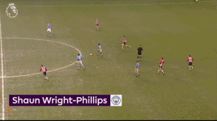 马赛回旋之后再急停变向,小赖特打出低平世界波