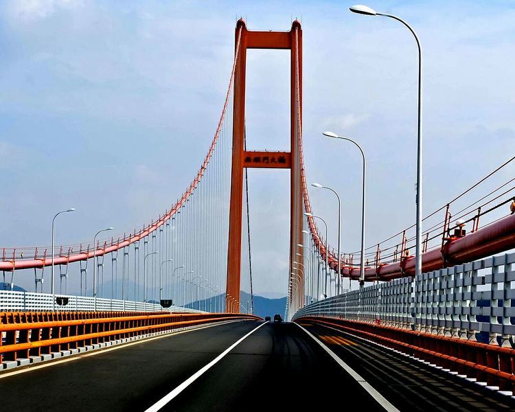 瞰17座全球主跨超千米的著名悬索桥