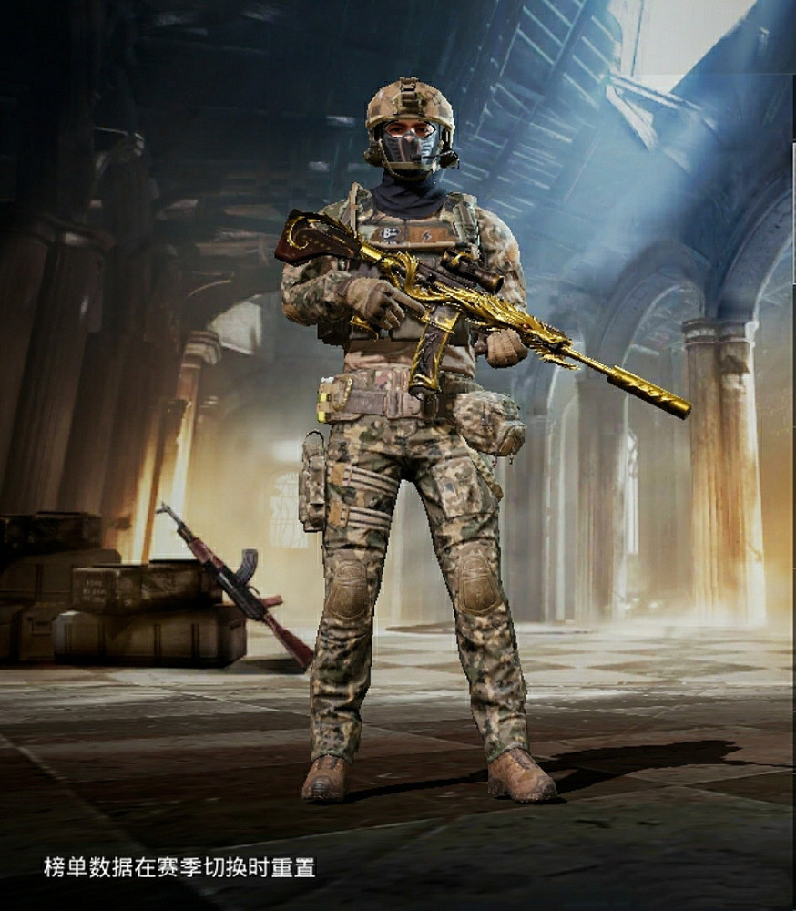 第五张图:上图所示,游戏中人物穿着东方飞龙套装,背着未来战士背包