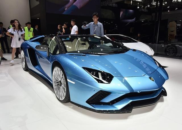 劳斯莱斯造超跑?对标法拉利488,兰博基尼aventador?