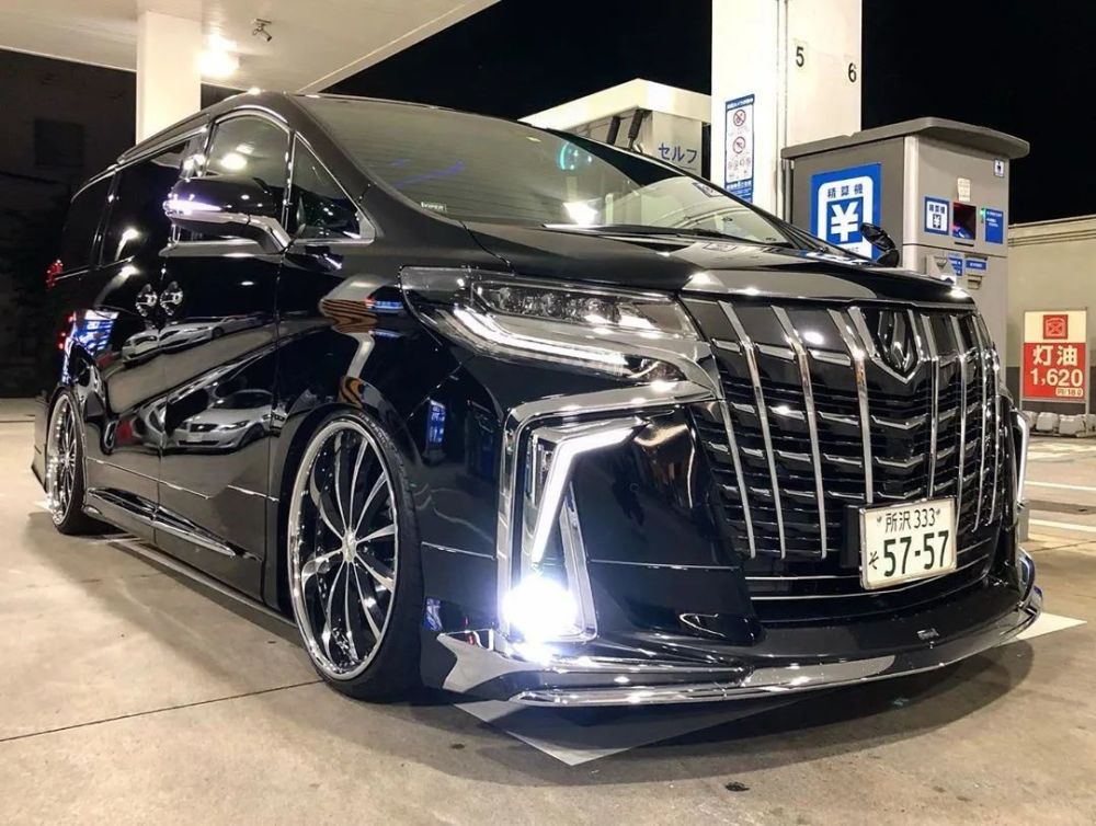 丰田埃尔法 instagram 改装集