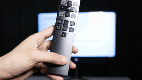 更赞的是,tcl·xess旋转智屏还有一个 家庭便签功能来帮助你和家人