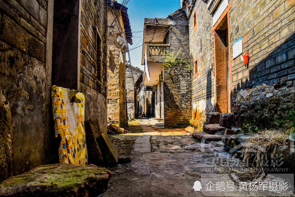 江西青原区渼陂古村,保存完整的明清建筑有367栋,景美