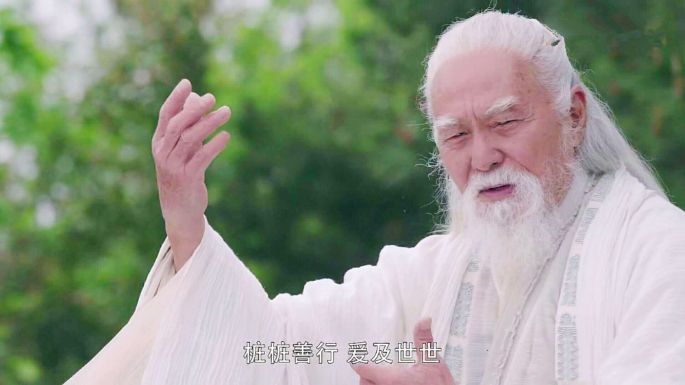 倚天屠龙记中,此人淡泊名利,比王重阳厉害,成就可与张三丰比肩?