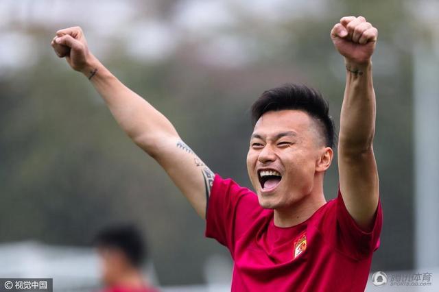 恒大vs香港东方首发:外援三叉戟上阵 郜林冲锋