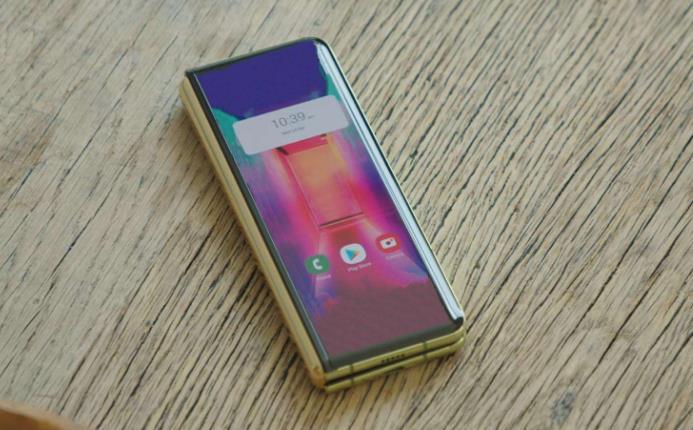 三星fold2再次曝光,挖孔屏 120hz,价格有望便宜100美元