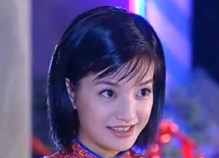 情深深雨蒙蒙:秦五爷为何帮助依萍?不是因为她长得美