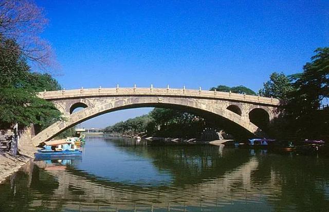 中国桥梁界的老大哥,连港珠澳大桥都得敬让三分,究竟有多厉害?