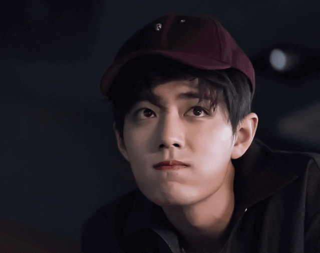 肖战风波后第一次接受采访:所谓幸福,就是铭记爱和好好生活