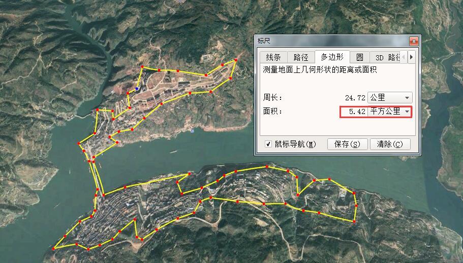 卫星上看湖北巴东县:县城位于长江两岸,依山而建少有平地