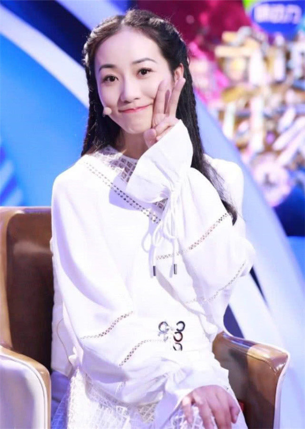 最后一个是37岁的韩雪,他坚持不接吻.