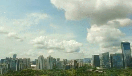 初夏好时节,坐看南山云卷云舒