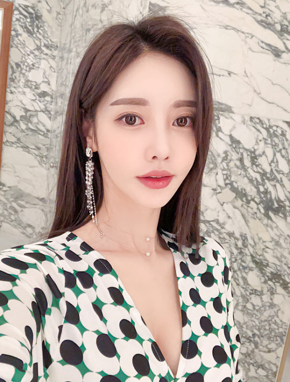 女神珠珠:第934期时尚潮流美图欣赏