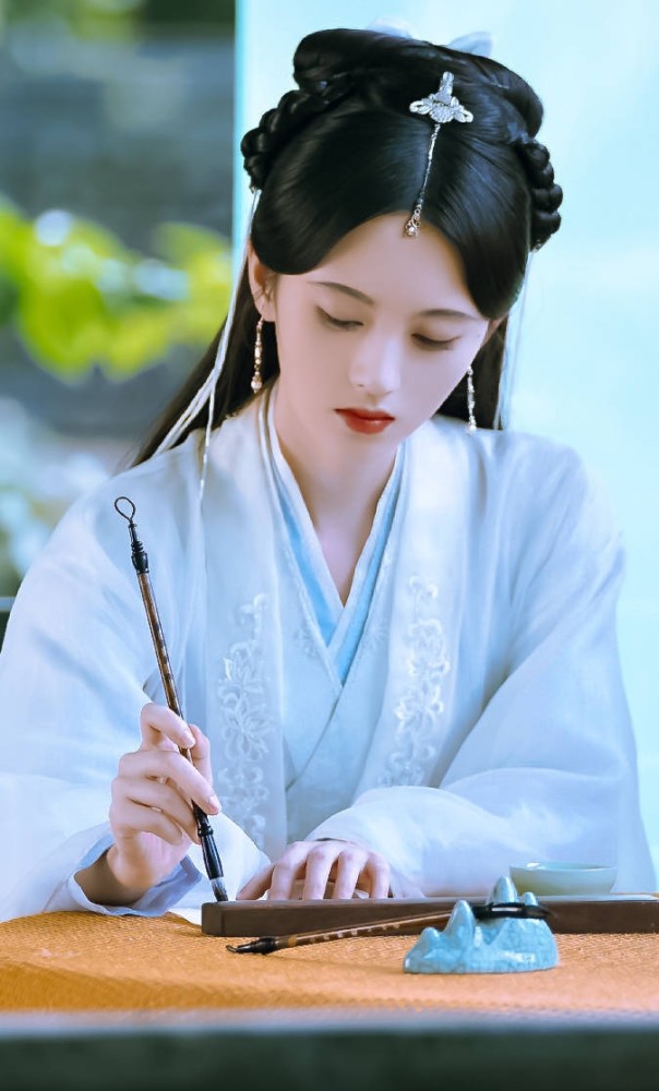 古风美少女鞠婧祎