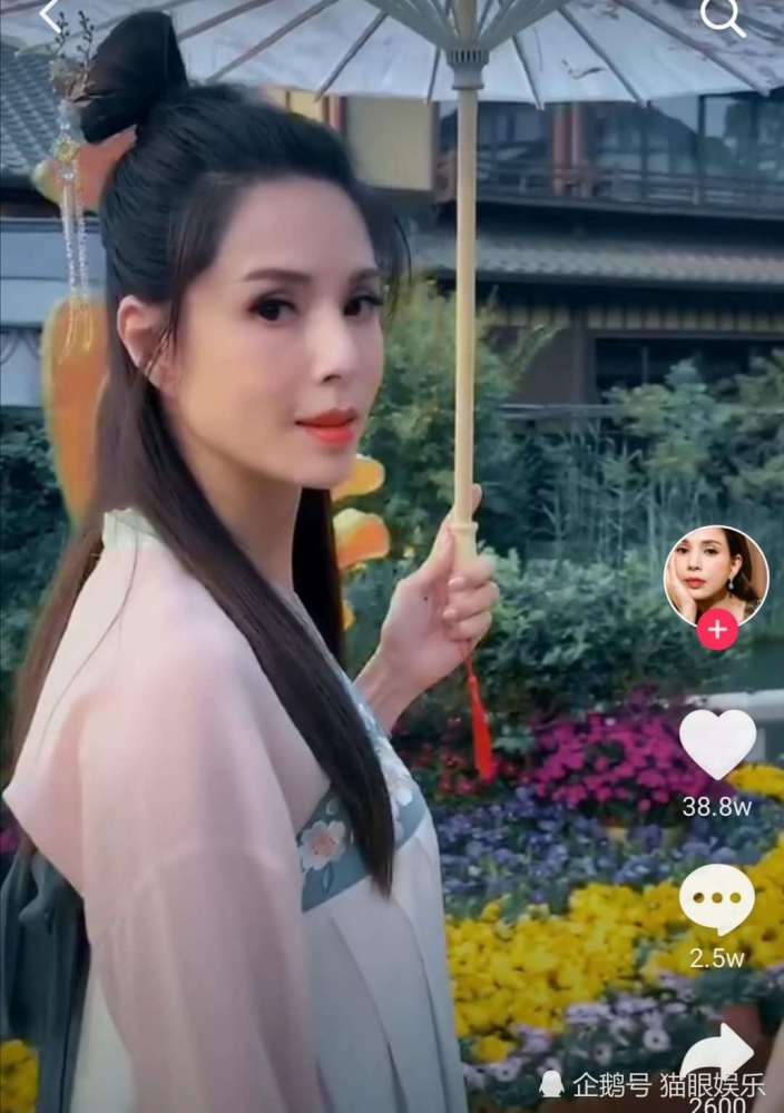 46岁李若彤重现"小龙女"?古装亮相气质逼人,引路人争相围观!