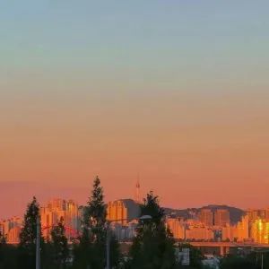 背景图,彩虹,蓝天,头像