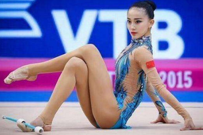 为什么很多女运动员比赛必须穿三角裤?好处有这2点!