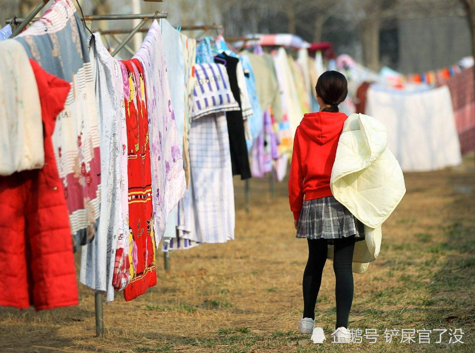 中国人都喜欢晒被子,为何国外却从不晒被子?留学生说出大实话