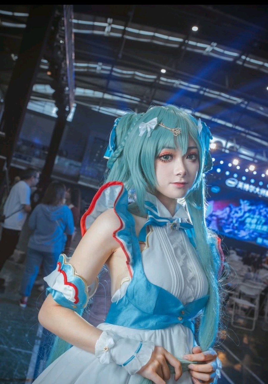 cosplay:初音未来@艾莉安