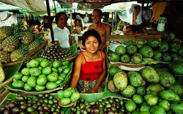 泰国开始慌了,中国向巴基斯坦进口3万吨水果,自己的还