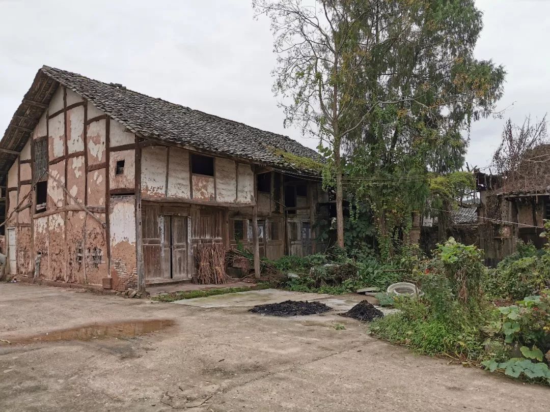 四川南充:农村的古建筑群,相邻有7座院子,历经200多年