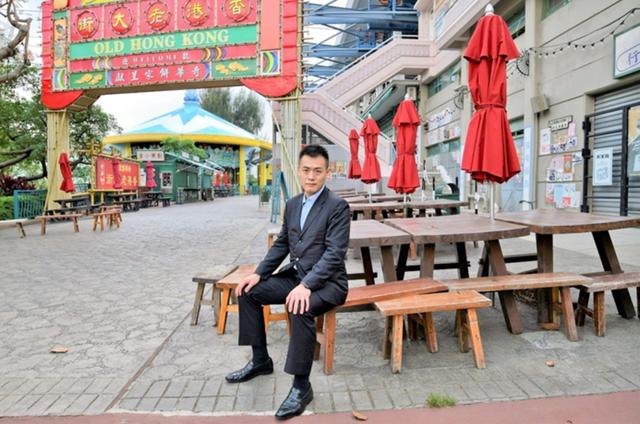 刘銮雄长子刘鸣炜不舍海洋公园倒闭感慨不已,持百亿资产爱莫能助