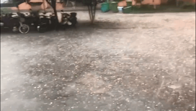 甚至上了微博热搜更是下起了冰雹而在永康隔壁的东阳造成了不少地段